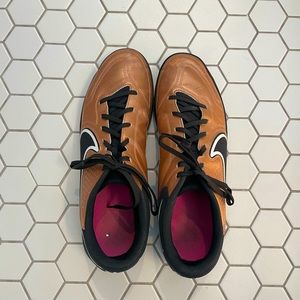 Copper Nike Tiempo indoor soccer / futsal shoes